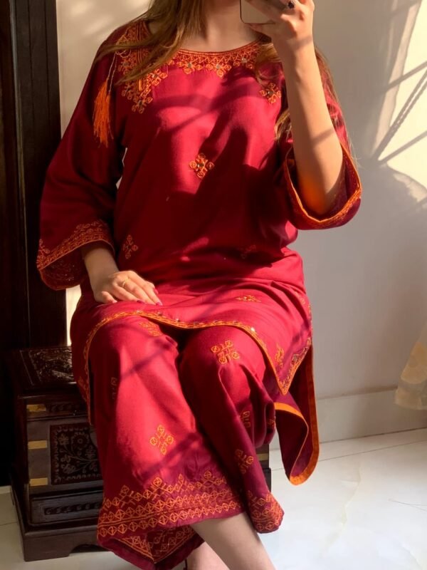 Gul-Rang (Stitched 2 Pcs) - Image 12