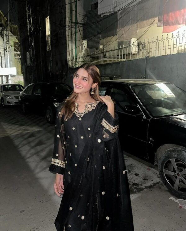 Hania Amir Embroidered Design 3Pcs - Image 6