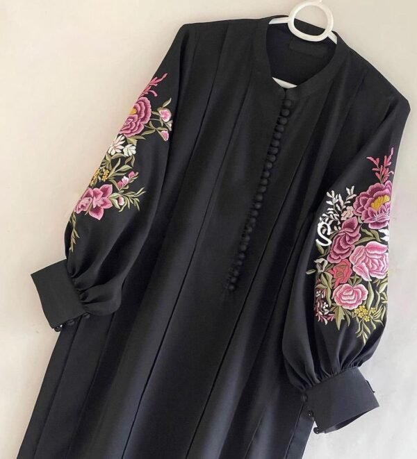 Hoor  Embroidered on Arm - Image 6